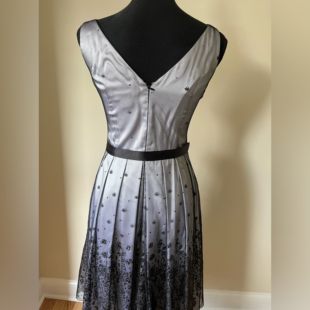 Evening dress -sleeves